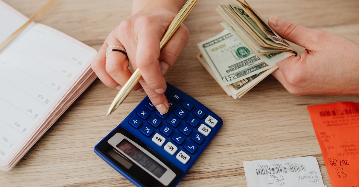 Employers Think Workers Are Fine Financially. Bank of America’s Data Says Otherwise