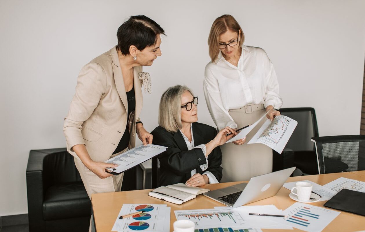 Lattice Embeds AI Meeting Agent and Succession Planning in Fall 2025 Release