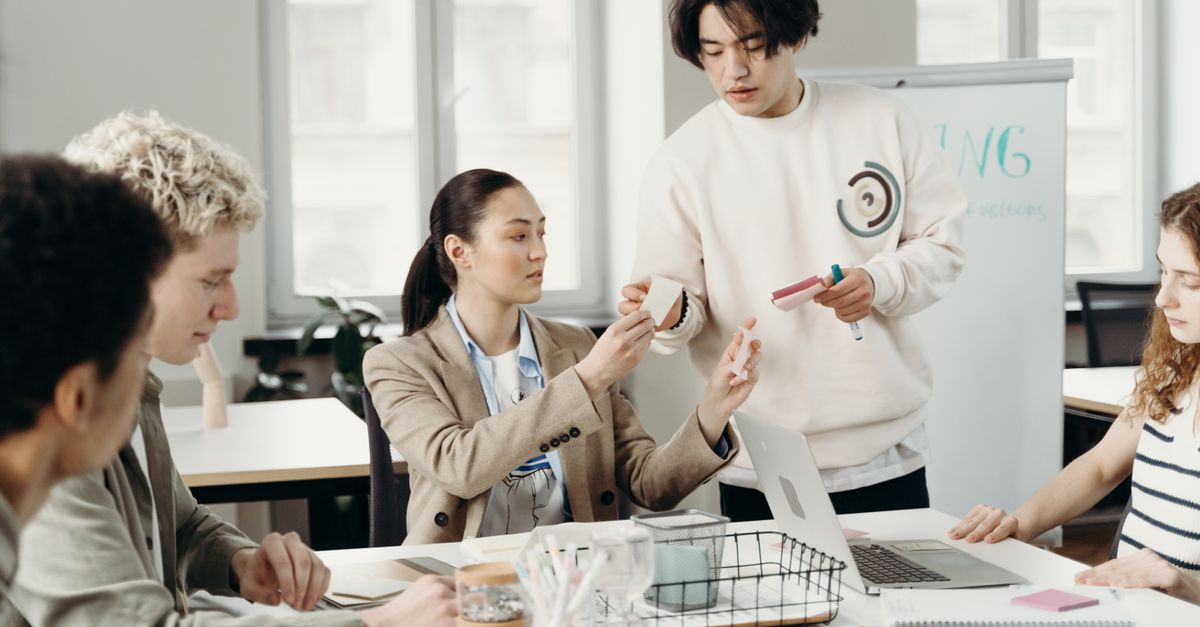 Workplaces Are Training Employees to Stop Asking Questions, SurveyMonkey Finds