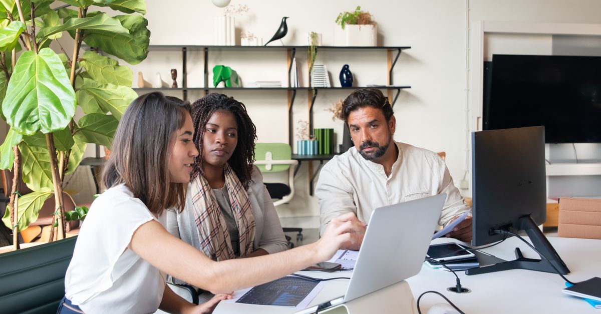 The AI Judgment Gap Splits CHROs From Their Workforce